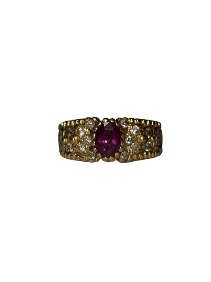 18K Yellow Gold Ruby & Diamond Ring – 1.24ct Ruby, .35ct Diamonds